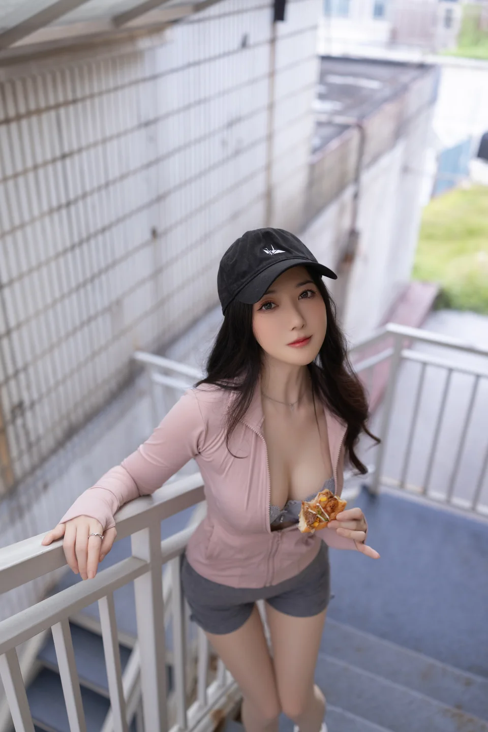 鱼子酱Fish - 披萨 [120P-1.25GB] tg@simisebaisi 【丝足阁】025.webp